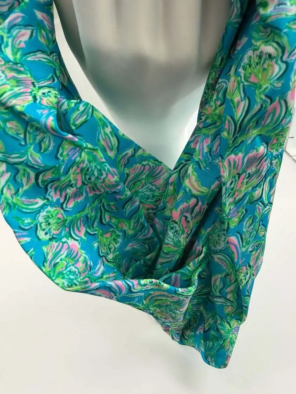 Lilly Pulitzer Twist Wrap Headband in Chick Magnet Print